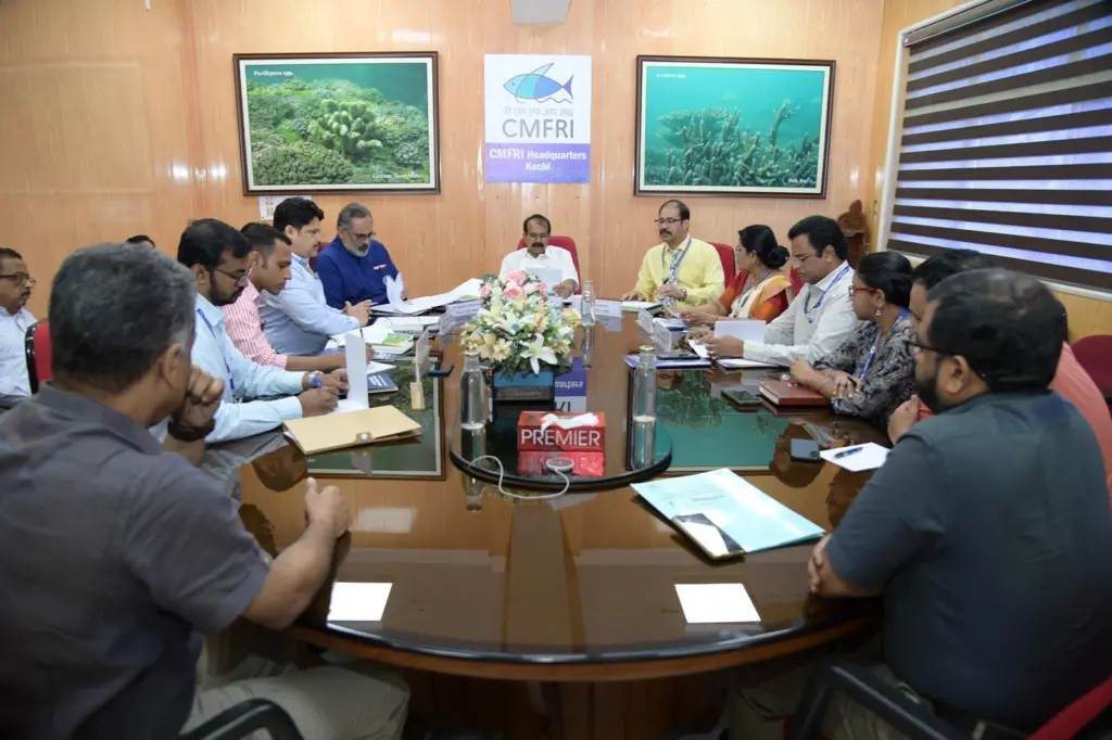Minister meeting: Reviving fish farming in Kuttanad
