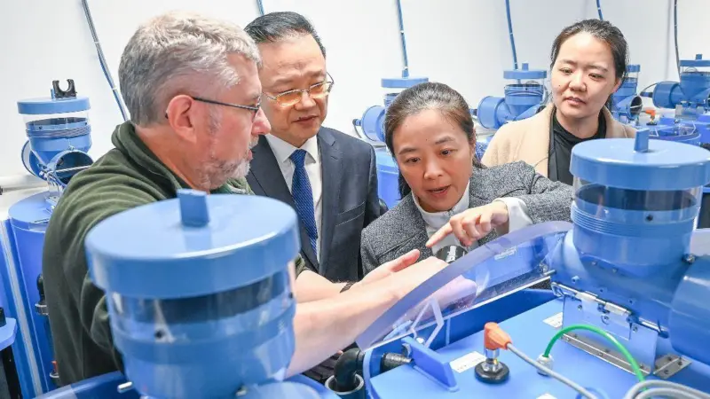 Delegates from the Chinese Academy of Fishery Scientists being shown around the aquaculture innovation hub at the University of Stirling