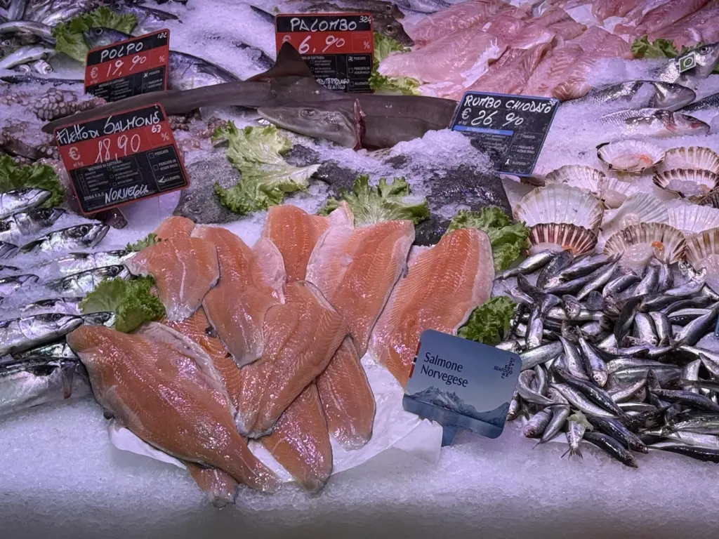 Norwegian seafood, Italy