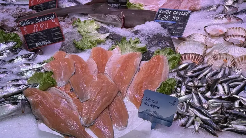 Norwegian seafood, Italy