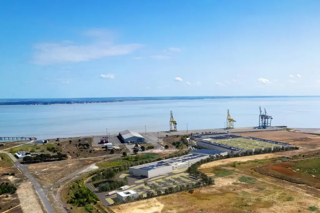 The site of the Verdon-sur-Mer aquaculture project