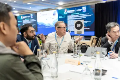 Discussions on shrimp feed at the interactive roundtable breakout sessions